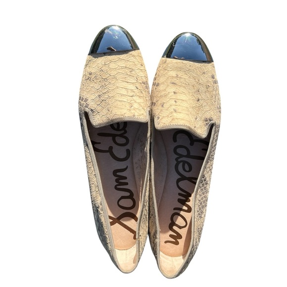 Women’s cream color, alligator low heel silver toe shoes by Sam Edelman 10 - Picture 4 of 6